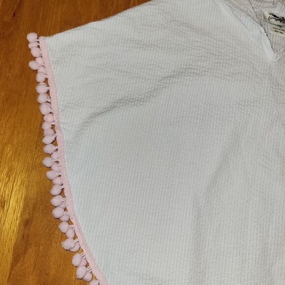 NWOT Boutique Monogramable White Seersucker Pink Pom Poms Poncho/Cover Up 18M - Picture 4 of 10